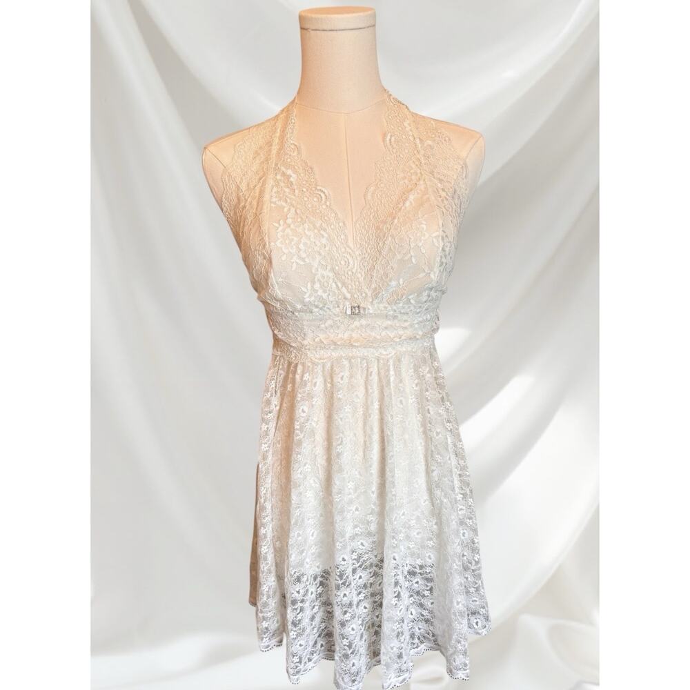 Seductive Wear by Cinema Etoile White Lace Chemise Baby Doll Large Sheer Wedding